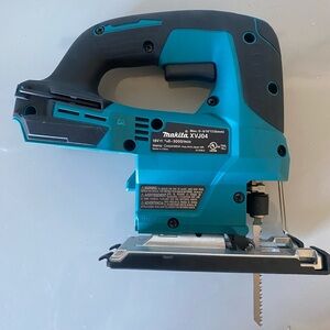 Makita 18V Cordless Jigsaw in Blue and Black